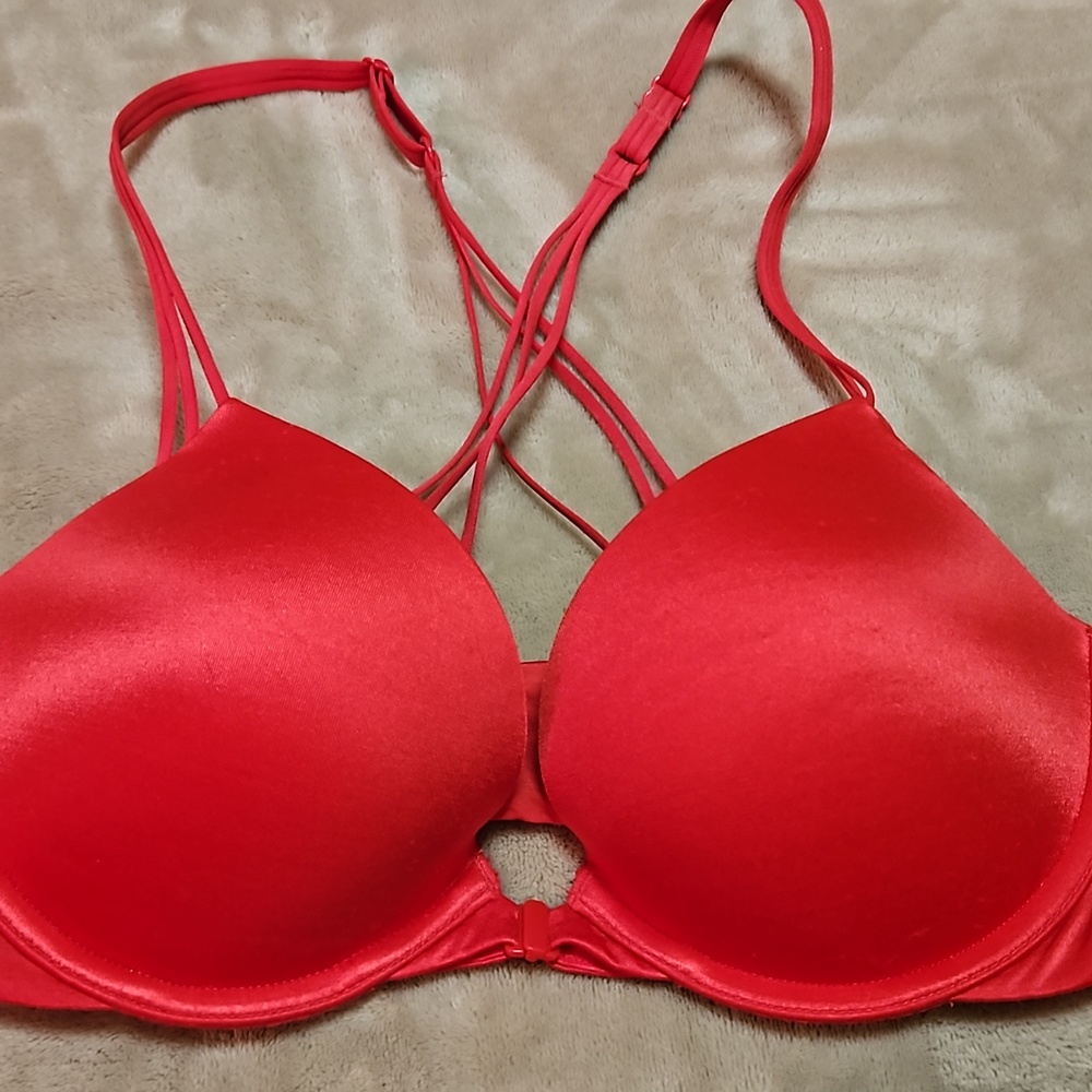 Victoria's secret bra